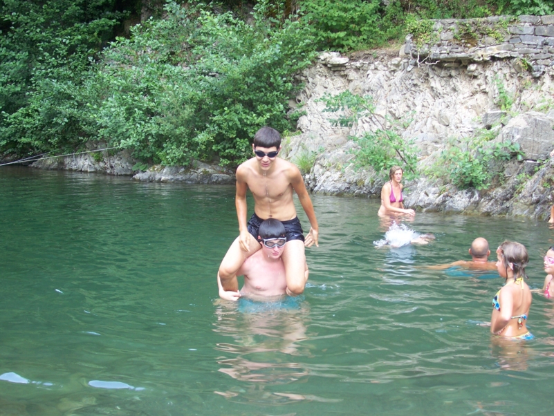  Image name: Parco106.jpg 
 width: 801 pixel 
 height: 602 pixel 
 Size: 479726 bytes 
 Click to enlarge 